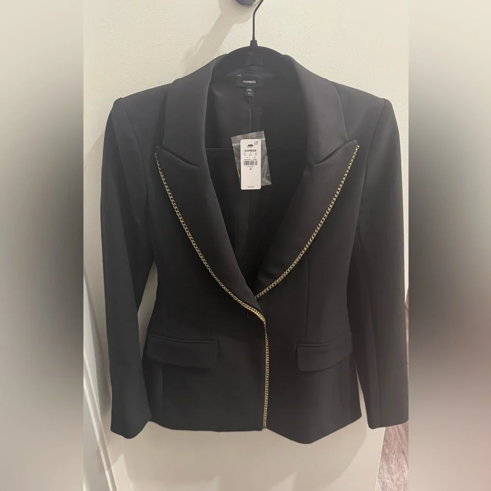NWT Express Black Blazer with Gold Chain Trim Detail - Picture 4 of 9